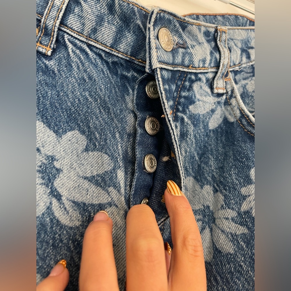 We The Free - Free People Floral Barrel Jeans - Picture 4 of 7